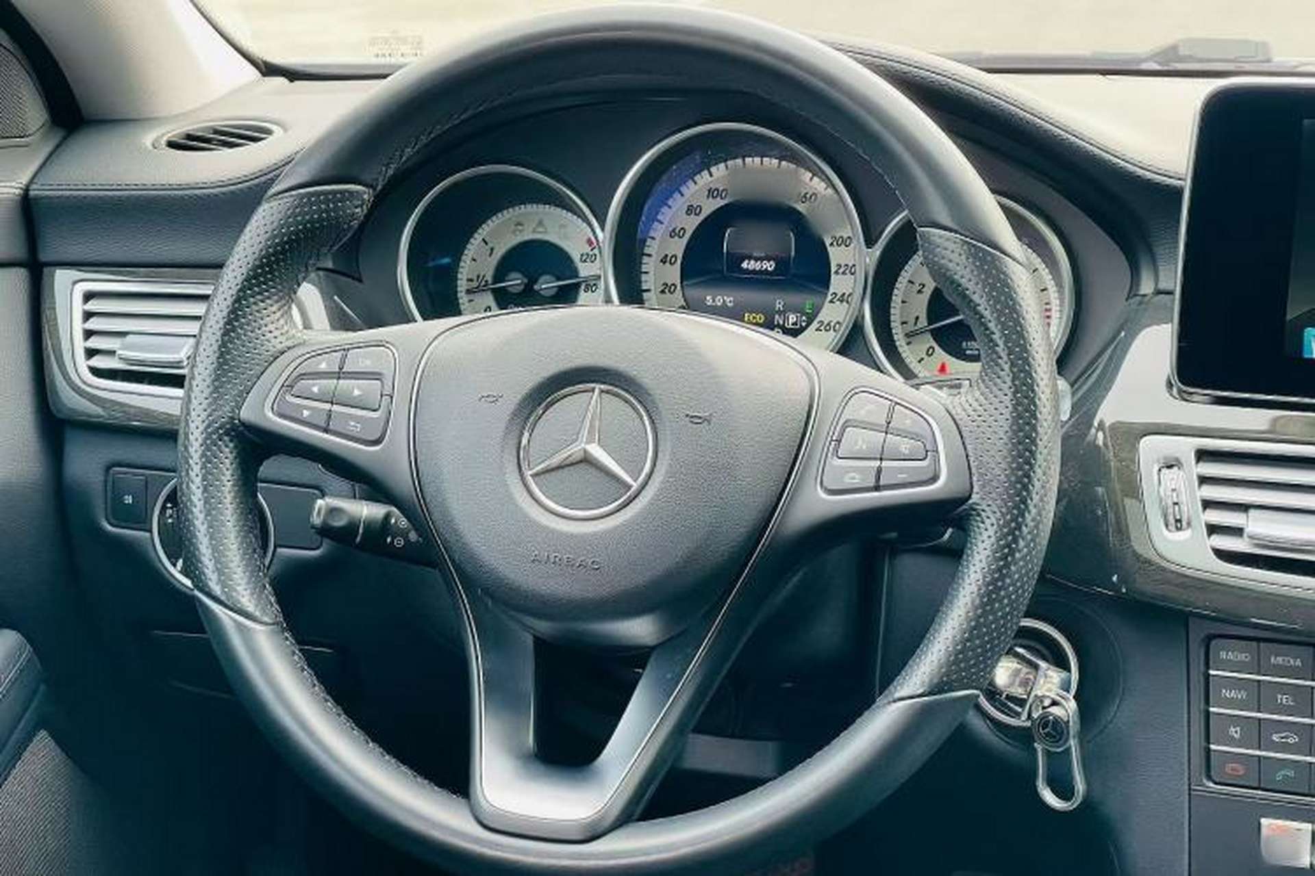 Used Mercedes-Benz CLS 2015 CLS 260 Interior 4