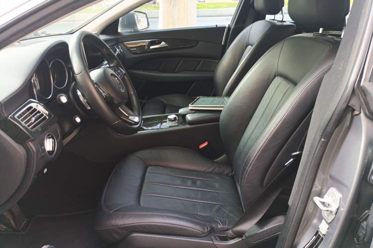 Used Mercedes-Benz CLS 2015 CLS 260 Left Front Seat