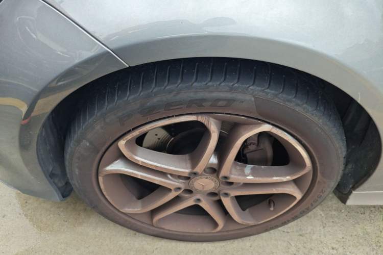 Used Mercedes-Benz CLS 2015 CLS 260 Left Front Wheel Hub