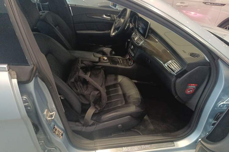 Used Mercedes-Benz CLS 2015 CLS 320 Right Front Seat