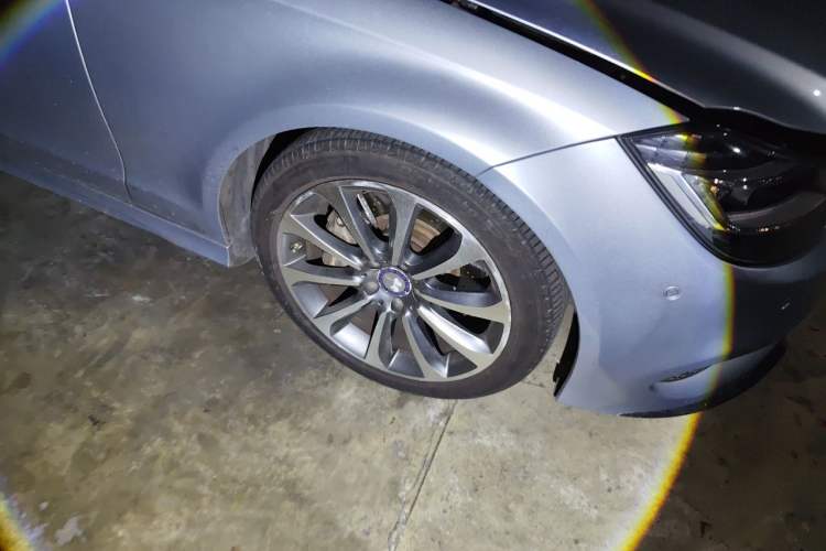 Used Mercedes-Benz CLS 2015 CLS 320 Right Front Wheel Hub