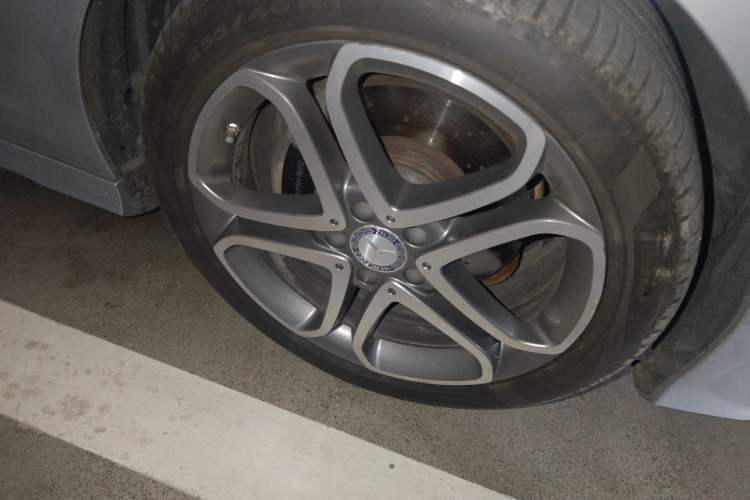 Used Mercedes-Benz CLS 2015 CLS 260 Right Front Wheel Hub