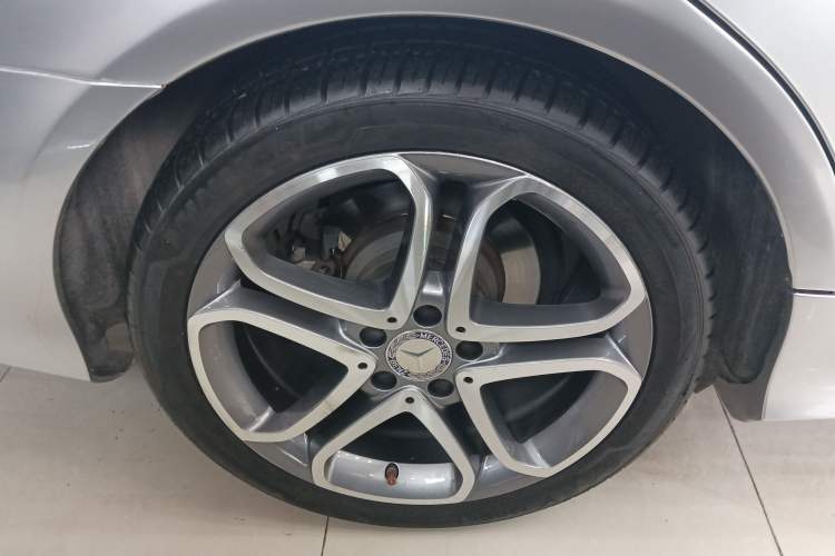 Used Mercedes-Benz CLS 2015 CLS 260 Right Rear Wheel Hub