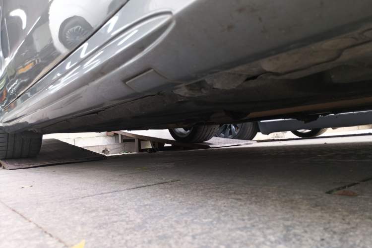 Used Mercedes-Benz CLS 2015 CLS 260 Right Side Sill