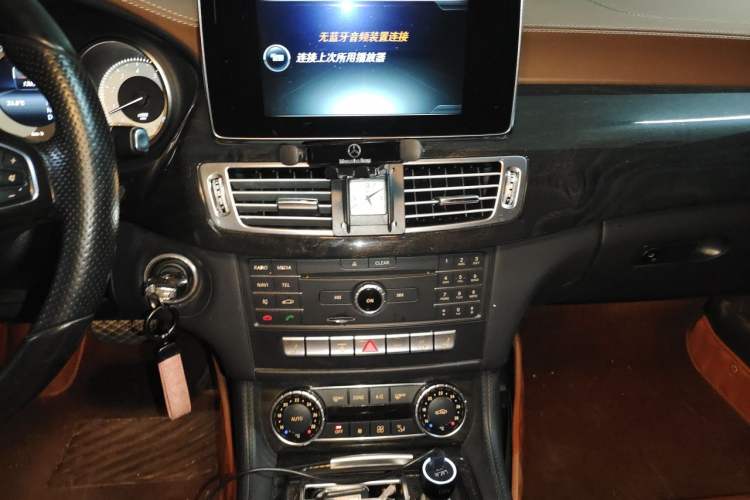 Used Mercedes-Benz CLS 2015 CLS 320 Audio And AC Panel