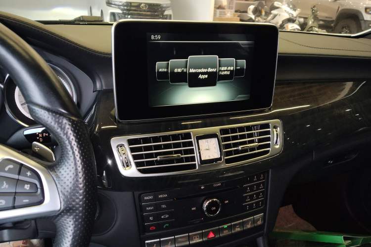 Used Mercedes-Benz CLS 2015 CLS 400 4MATIC Audio And AC Panel