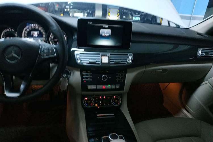 Used Mercedes-Benz CLS 2015 CLS 260 Audio And AC Panel