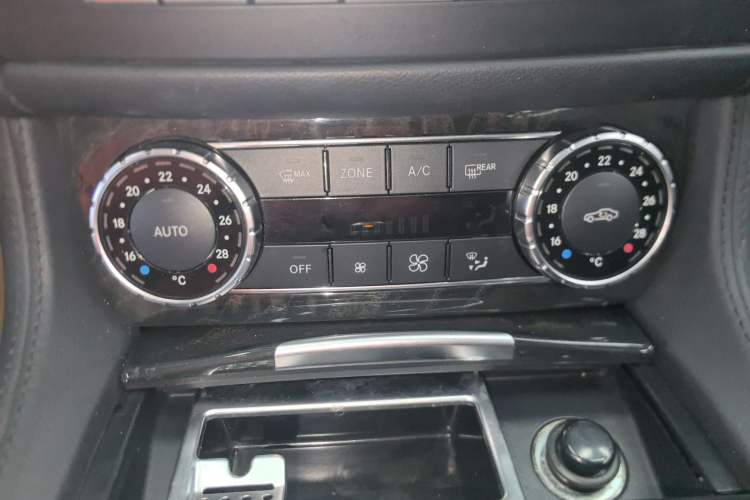 Used Mercedes-Benz CLS 2015 CLS 260 Audio And AC Panel