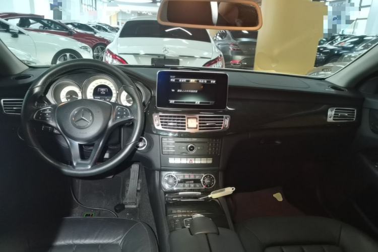 Used Mercedes-Benz CLS 2015 CLS 260 Center Console