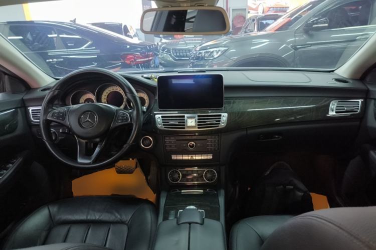 Used Mercedes-Benz CLS 2015 CLS 260 Center Console