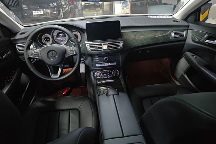 Used Mercedes-Benz CLS 2015 CLS 260 Center Console