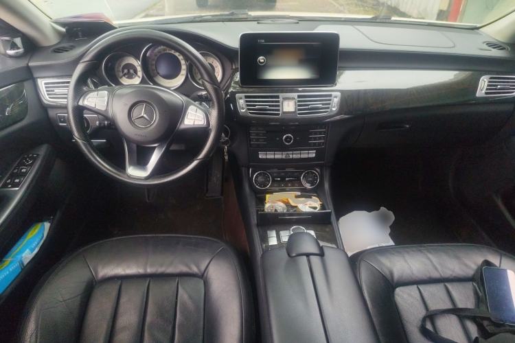 Used Mercedes-Benz CLS  Center Console