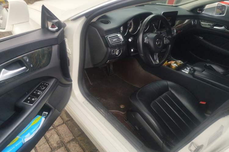 Used Mercedes-Benz CLS  Driver Seat