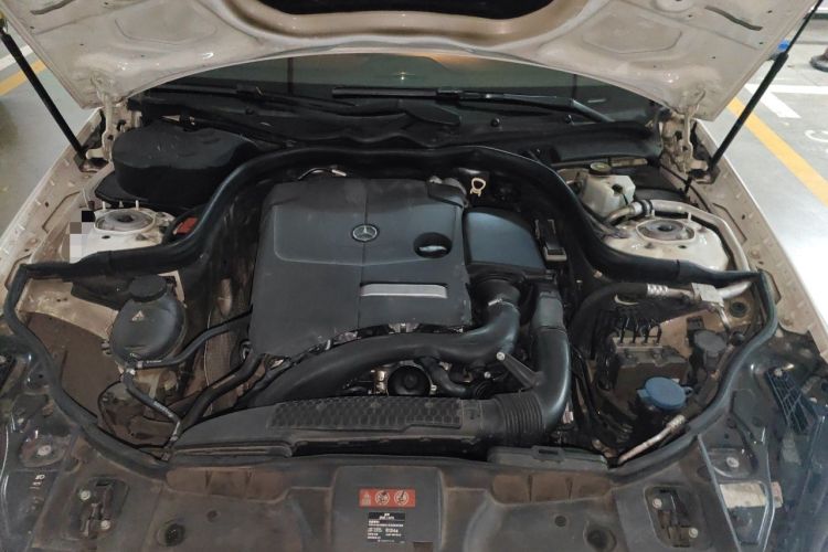 Used Mercedes-Benz CLS 2015 CLS 260 Engine Bay