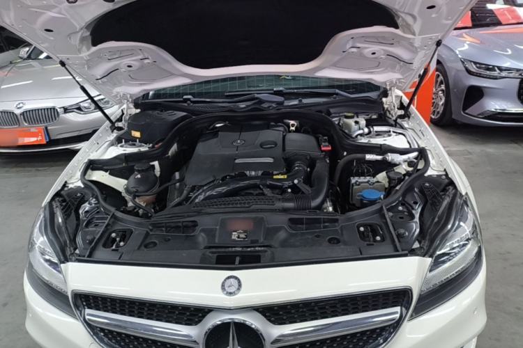 Used Mercedes-Benz CLS 2015 CLS 260 Engine Bay