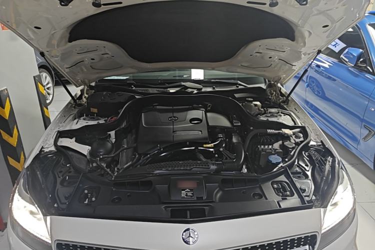 Used Mercedes-Benz CLS 2015 CLS 260 Engine Bay