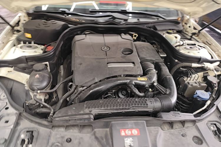 Used Mercedes-Benz CLS 2015 CLS 260 Engine Bay