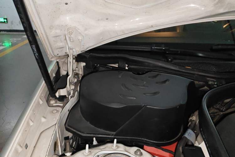 Used Mercedes-Benz CLS 2015 CLS 260 Engine Bay Right