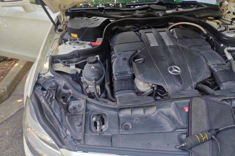 Used Mercedes-Benz CLS 2015 CLS 320 Engine Bay Right