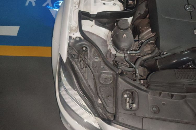 Used Mercedes-Benz CLS 2015 CLS 260 Engine Bay Right