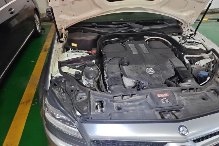 Used Mercedes-Benz CLS 2015 CLS 320 Engine Bay Right