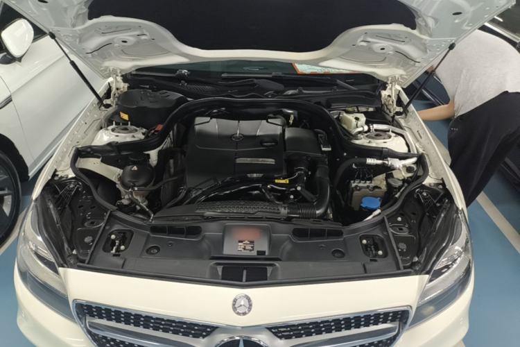Used Mercedes-Benz CLS 2015 CLS 260 Engine Bay