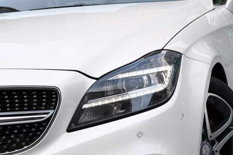 Used Mercedes-Benz CLS 2015 CLS 260 Exterior 7