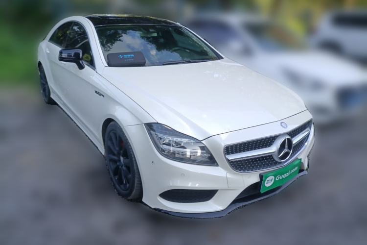 Used Mercedes-Benz CLS 2015 CLS 320 Front Right 45 Deg