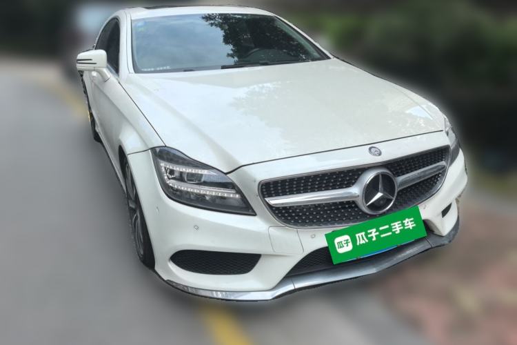 Used Mercedes-Benz CLS 2015 CLS 320 Front Right 45 Deg