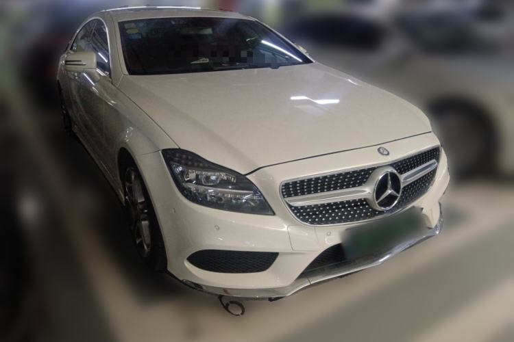 Used Mercedes-Benz CLS 2015 CLS 260 Front Right 45 Deg