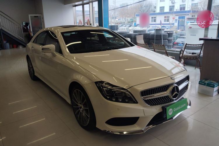 Used Mercedes-Benz CLS 2015 CLS 400 4MATIC Front Right 45 Deg