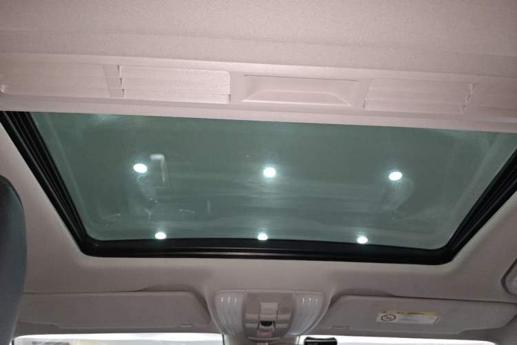 Used Mercedes-Benz CLS 2015 CLS 260 Headliner