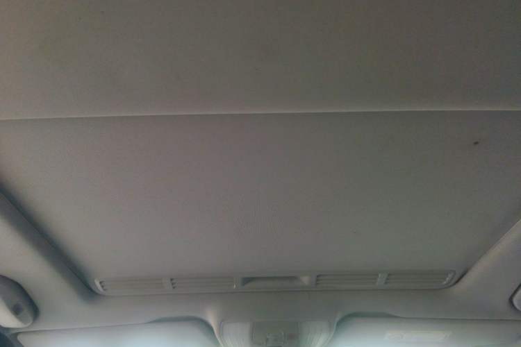 Used Mercedes-Benz CLS  Headliner