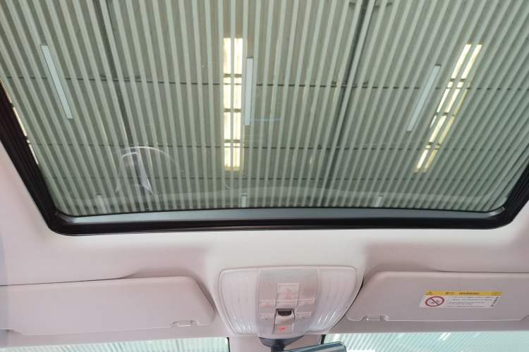 Used Mercedes-Benz CLS 2015 CLS 260 Headliner