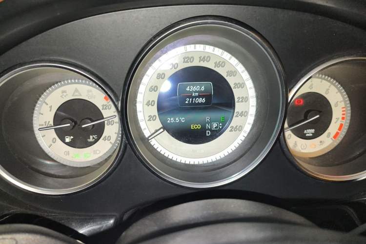 Used Mercedes-Benz CLS 2015 CLS 320 Instrument Cluster