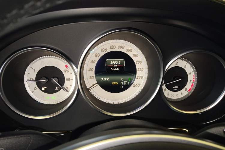 Used Mercedes-Benz CLS 2015 CLS 400 4MATIC Instrument Cluster