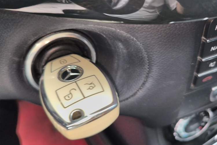 Used Mercedes-Benz CLS 2015 CLS 260 Interior 1