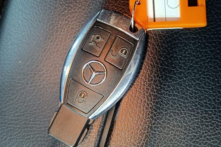 Used Mercedes-Benz CLS 2015 CLS 260 Interior 1