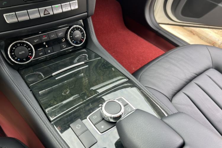 Used Mercedes-Benz CLS 2015 CLS 260 Interior 3
