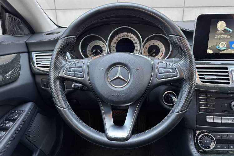 Used Mercedes-Benz CLS 2015 CLS 260 Interior 3