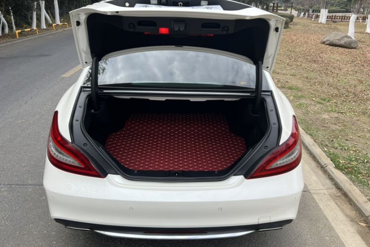 Used Mercedes-Benz CLS 2015 CLS 260 Interior 4