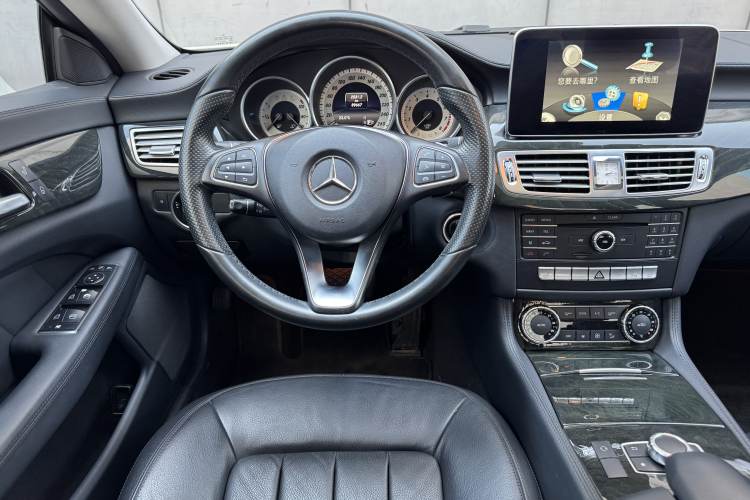 Used Mercedes-Benz CLS 2015 CLS 260 Interior 4