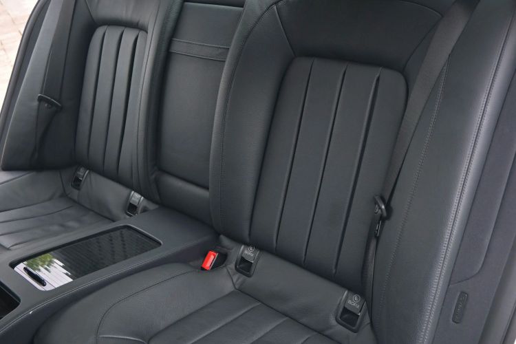 Used Mercedes-Benz CLS 2015 CLS 320 Interior 6