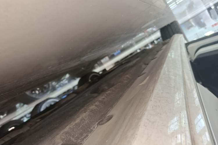 Used Mercedes-Benz CLS 2015 CLS 260 Left Side Sill