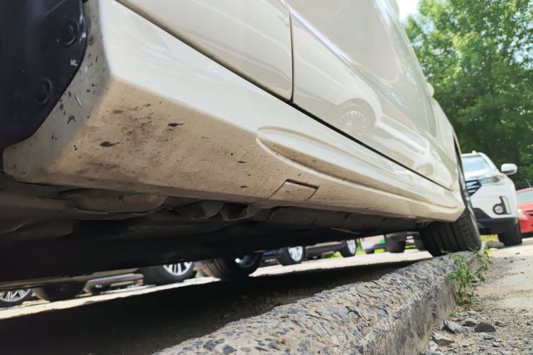 Used Mercedes-Benz CLS 2015 CLS 320 Left Side Sill