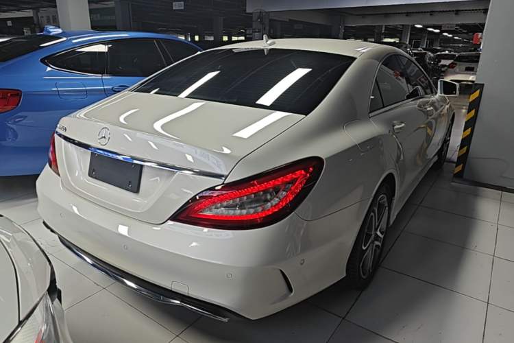 Used Mercedes-Benz CLS 2015 CLS 260 Rear Right 45 Deg
