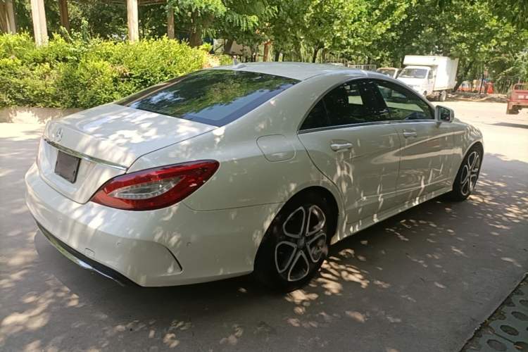Used Mercedes-Benz CLS 2015 CLS 260 Rear Right 45 Deg