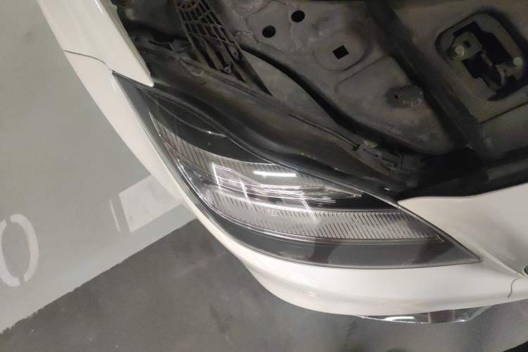 Used Mercedes-Benz CLS 2015 CLS 260 Right Front Headlight