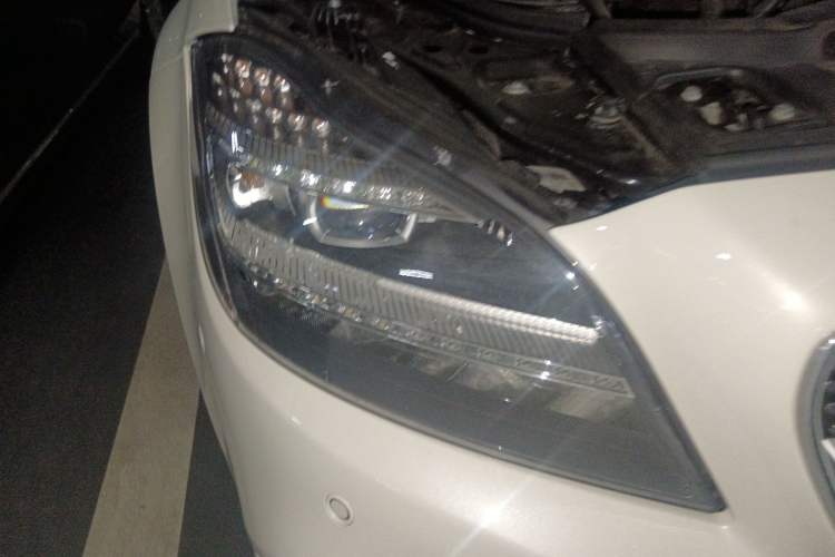 Used Mercedes-Benz CLS 2015 CLS 260 Right Front Headlight