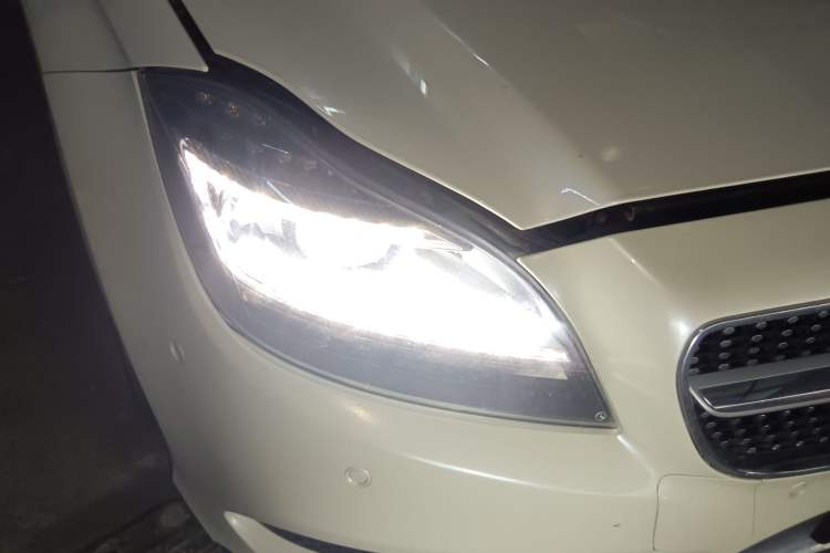 Used Mercedes-Benz CLS 2015 CLS 260 Right Front Headlight